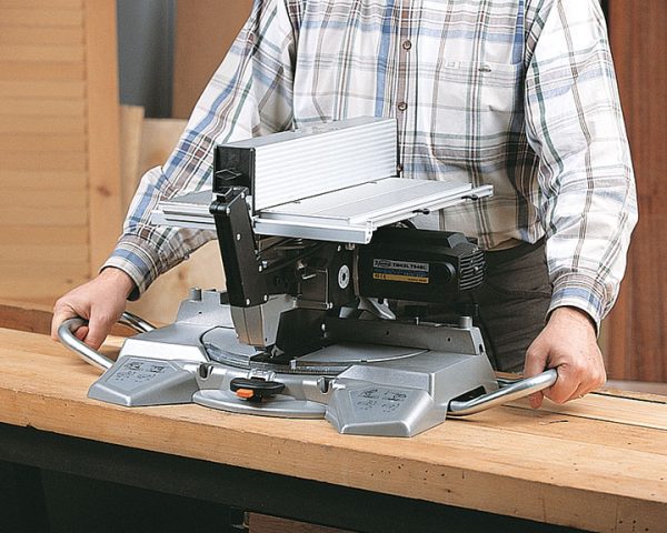 TM43L Tronzadora abatible con mesa superior - Imagen 2